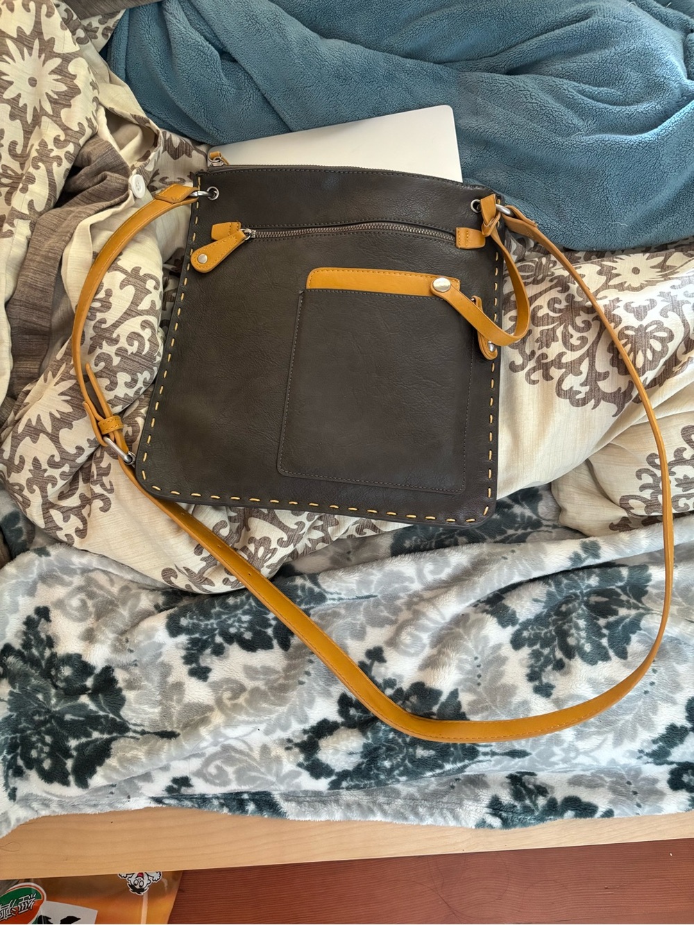 Stylish Two-Tone Crossbody Bag in Dark Brown and Mustard